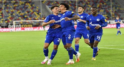 شالكه يخوض مباراتين وديتين بحضور مشجعين